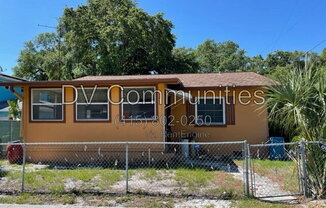 888 14 AVE S