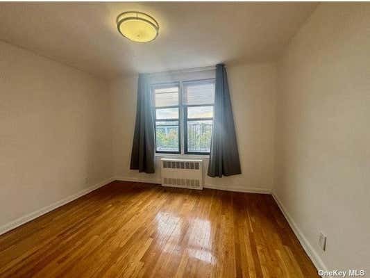 2 beds, 1 bath, 925 sqft, $2,500, Unit 3L