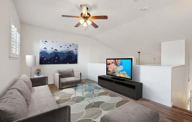 SPACIOUS 2 Bed Condo in Green Valley Ranch!!!!!