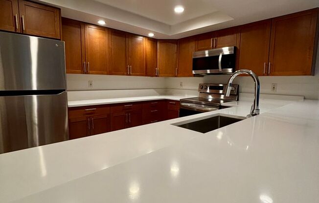 1251 Taylor Avenue North