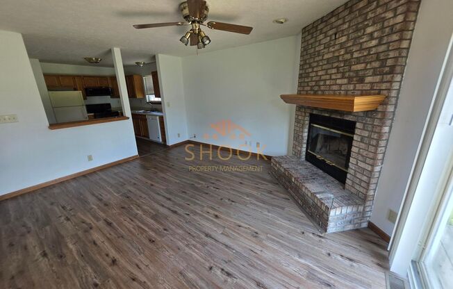 3619/3621 W Thornhill Cir