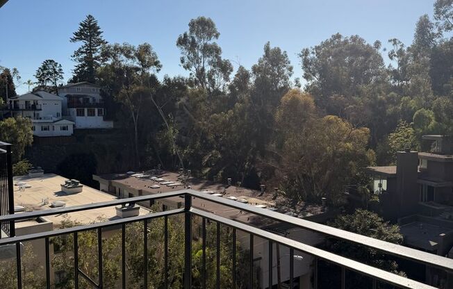 Studio, 1 bath, 362 sqft, $2,310, Unit 504