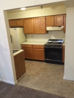 2 beds, 2 baths, 865 sqft, $1,050, Unit 108