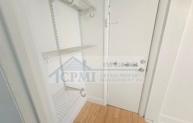 Studio, 1 bath, 575 sqft, $1,595, Unit 12