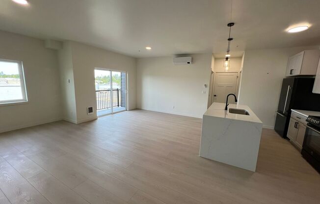 1 bed, 1 bath, 800 sqft, $1,675, Unit 302