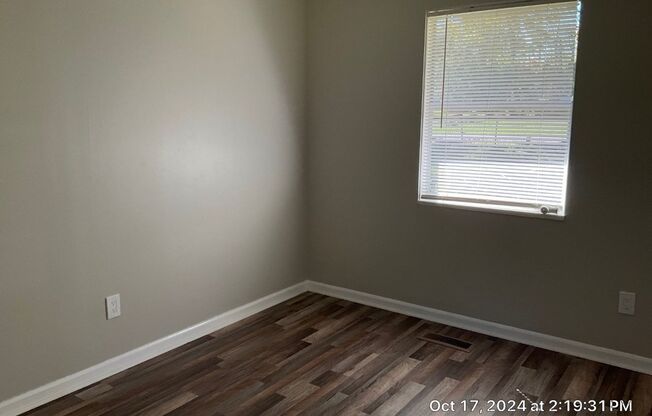 3 beds, 1 bath, $1,695