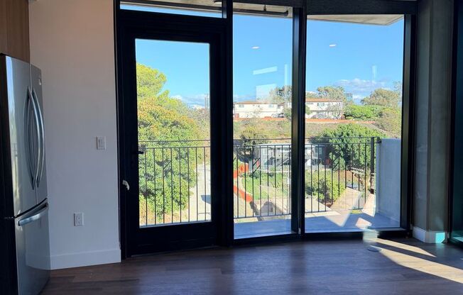 2 beds, 2 baths, 816 sqft, $4,320, Unit 609