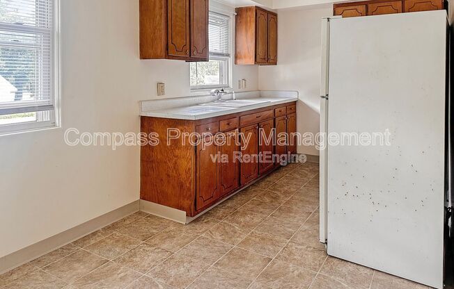 12 RIDGEWOOD ST