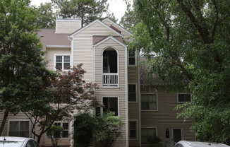 2-Bedroom Top Floor Condo in Desirable Sunpointe Community