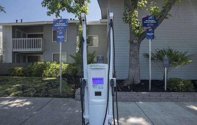 Car Charging Station l Vue at the Lake in Sacramento