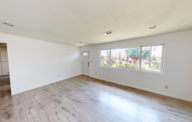 Available Now: 3B2B Home in Fontana.