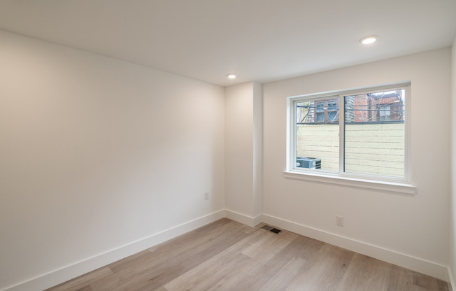 36 N 40 ST