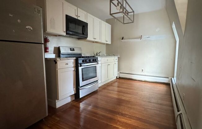 1 bed, 1 bath, $1,195