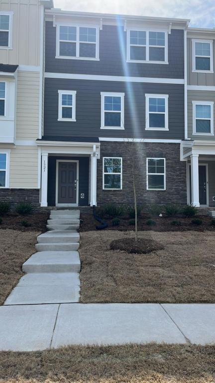 836 BASSWOOD GLN TRL