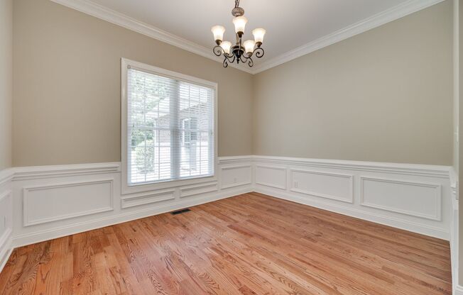 Beautiful 3 bedroom 2 bath Ranch with Bonus room in Lake Wylie!