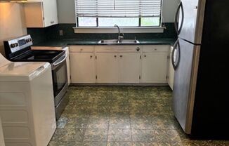 3 beds, 1 bath, $1,450