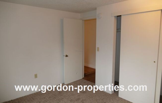 2 beds, 1 bath, $1,795