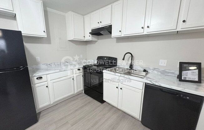 1 bed, 1 bath, 600 sqft, $695, Unit 36