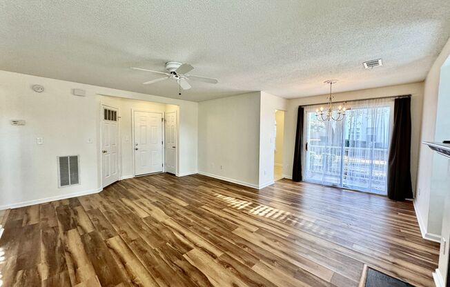 2 beds, 2 baths, $1,600