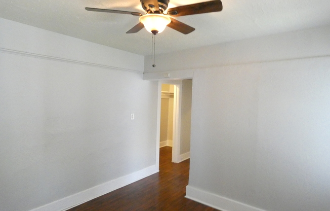 1 bed, 1 bath, 475 sqft, $1,590, Unit 911