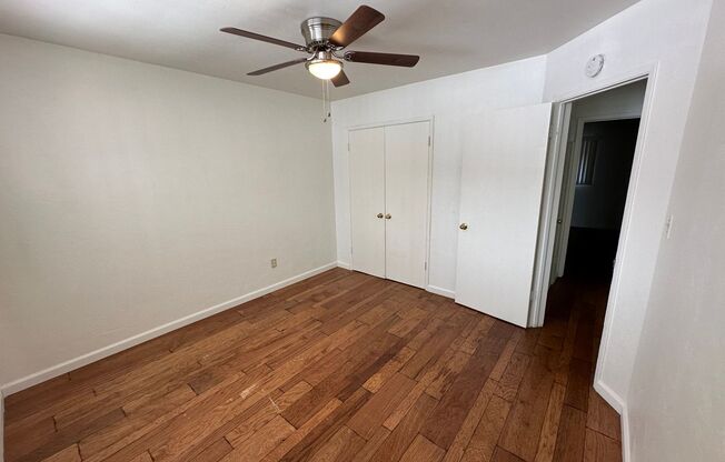 2 beds, 1 bath, $2,250, Unit 6