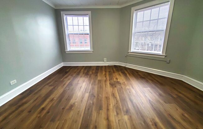 695 VERNON AVE