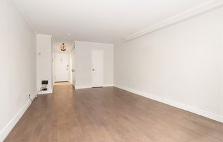 7 E 14th St