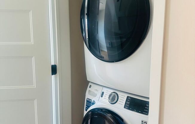 Studio, 1 bath, 539 sqft, $1,775, Unit 312