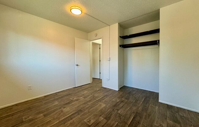 2 beds, 1 bath, 850 sqft, $1,425, Unit 15