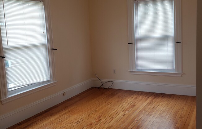 27 Hammond St, Cambridge MA 3