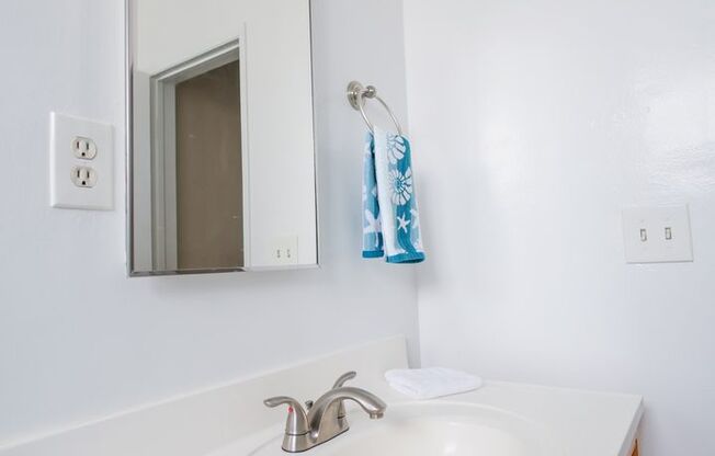 1 bed, 1 bath, $2,150, Unit 15