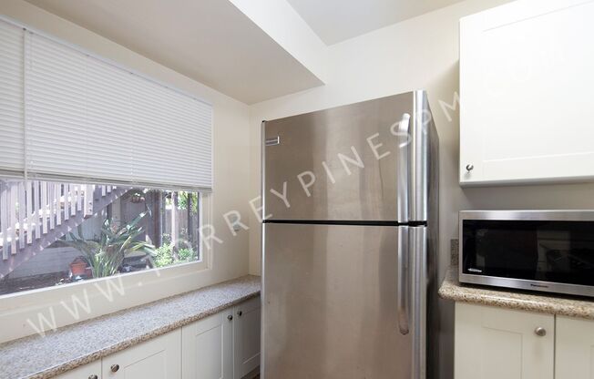 3 beds, 1 bath, $3,995, Unit 1228