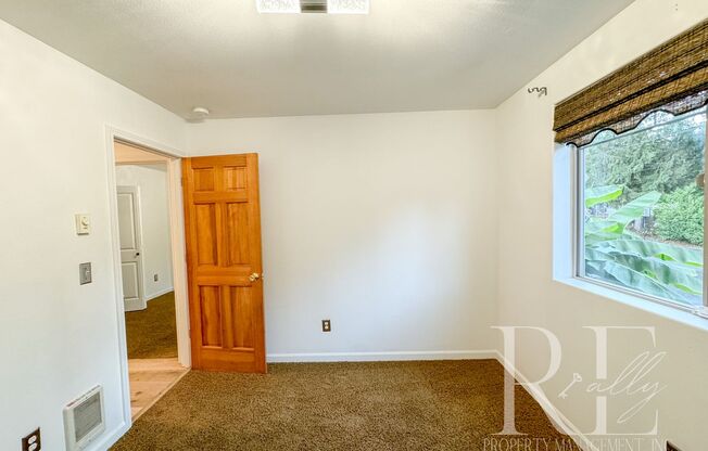 3 beds, 2 baths, $2,975