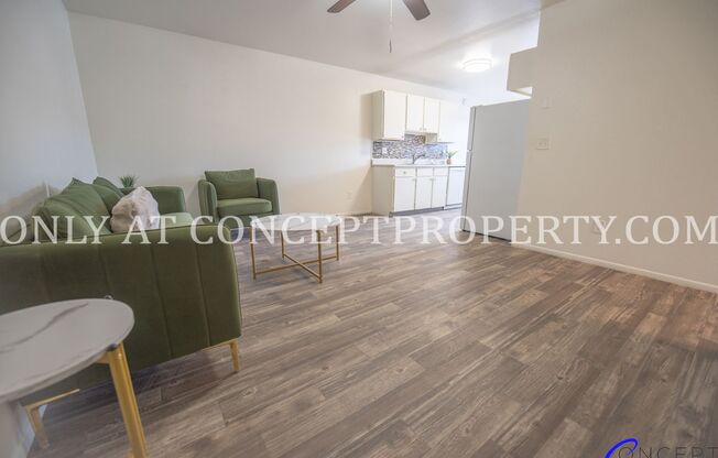 2 beds, 1 bath, 810 sqft, $1,325, Unit 75