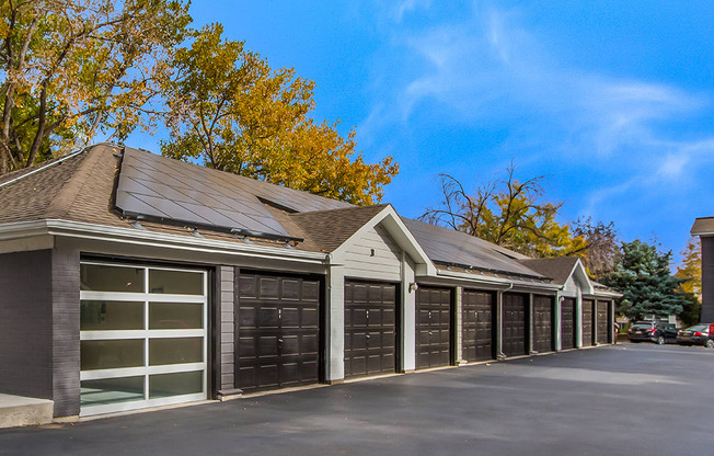 TheMagwood_Garages