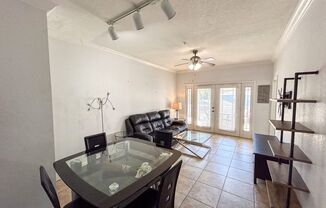 2 beds, 2 baths, $1,750, Unit Unit #202