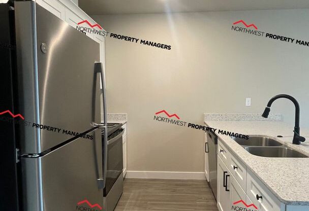 3 beds, 2.5 baths, 1,150 sqft, $1,895, Unit #R-2