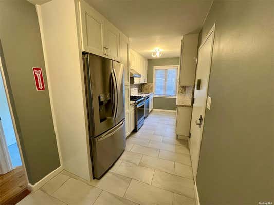 2 beds, 2 baths, 1,600 sqft, $4,000