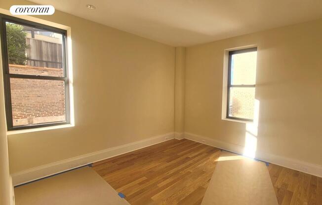 3 beds, 3 baths, $14,000, Unit PHD