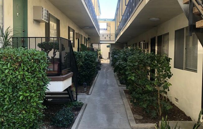 8377 North Gate, LLC