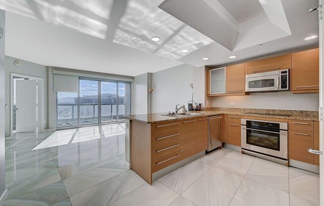 Turnberry Towers 2704- Strip/City Views from this Stunning 1Bd/1Ba Residence