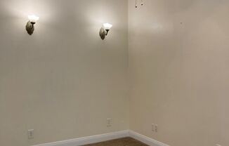 4121 Palmyra