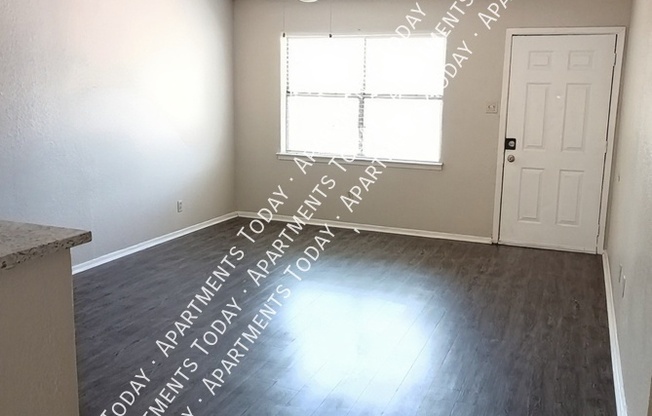 112 S Summit Street