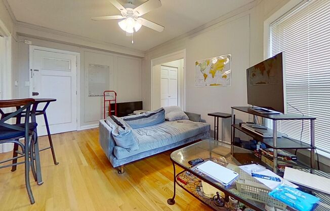 1 bed, 1 bath, 500 sqft, $2,100, Unit 409