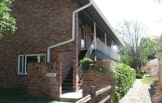 2528 N. 49th St.