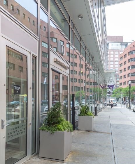Studio, 1 bath, 437 sqft, $3,300, Unit 19D