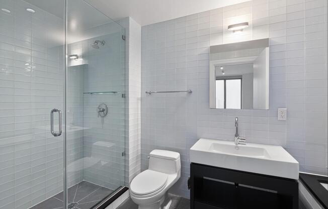 2 beds, 2 baths, $7,995, Unit 26-J