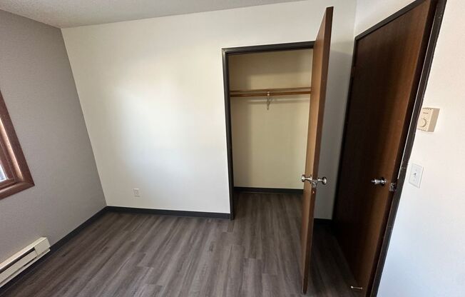 2 beds, 1 bath, 750 sqft, $710, Unit A204