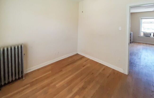 1 bed, 1 bath, 545 sqft, $1,895, Unit 3926-3W