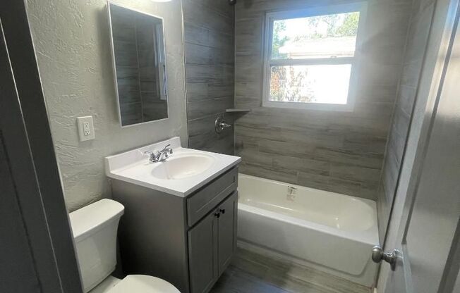 NORMAN HOME AVAILABLE FOR LEASE